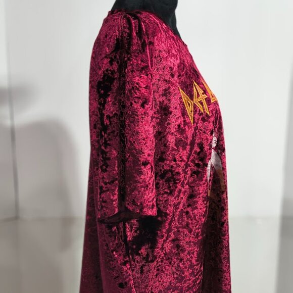 2017 Bludgeon Riffola Limited Def Leppard Concert Tee Burgundy Velour 3 X - Picture 3 of 8